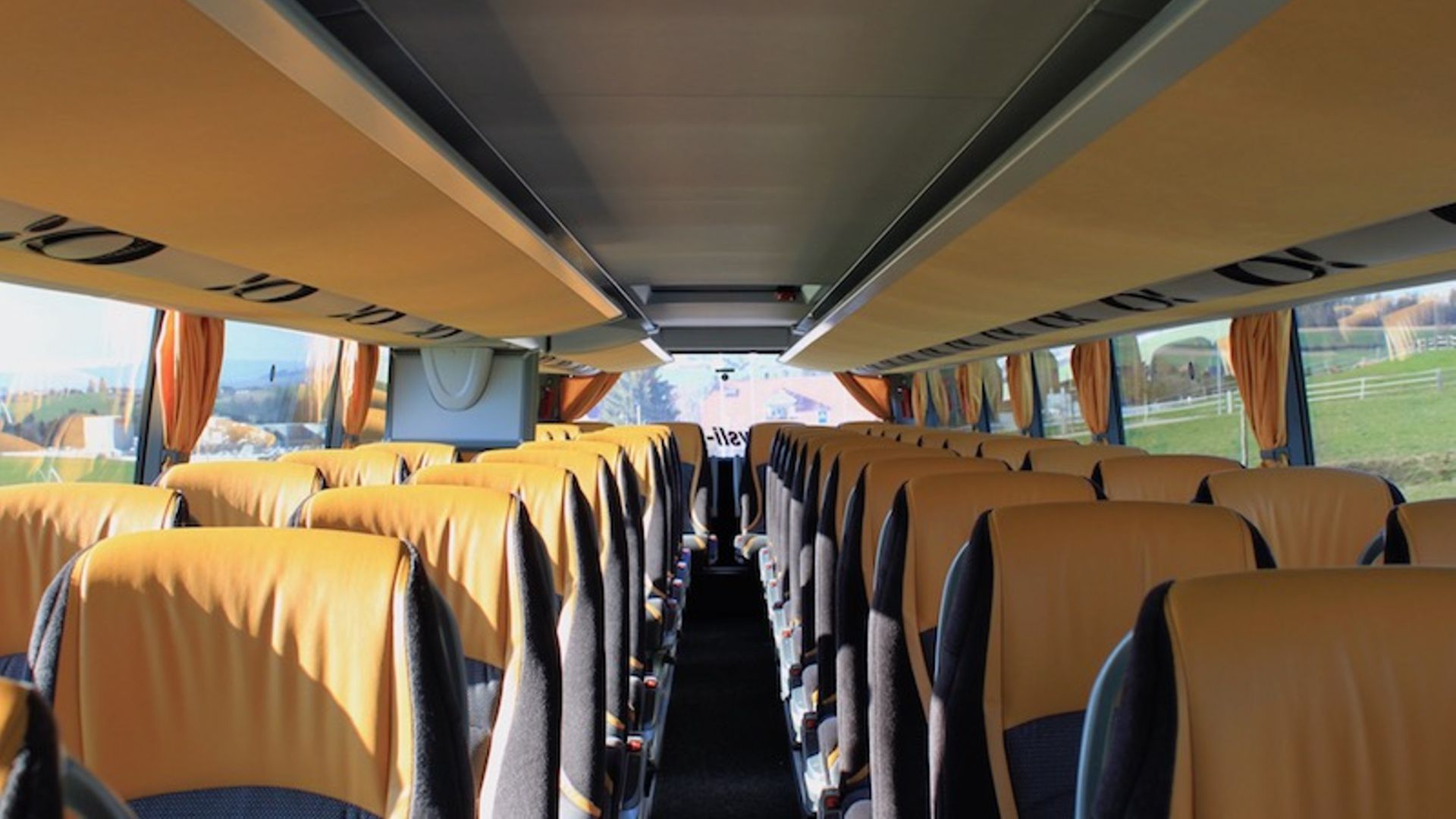 Dysli Reisen und Transporte